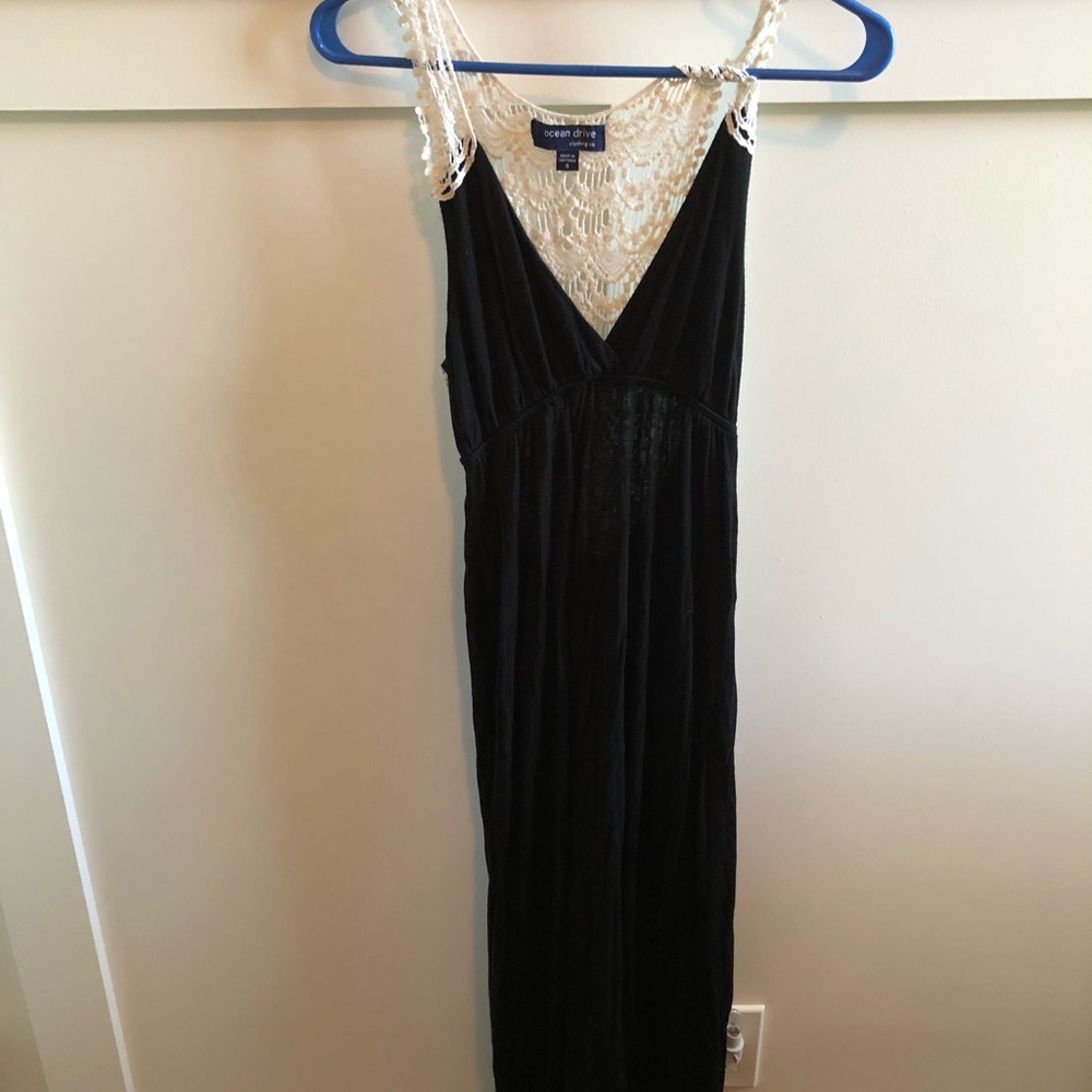 Lace maxi dress